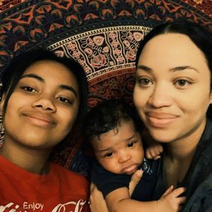 Meet your Posher, Tonishia